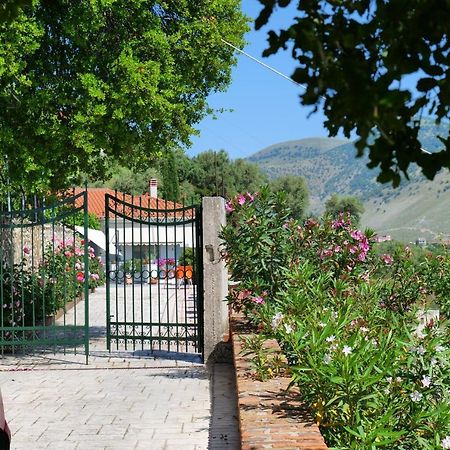 Saranda Landscape Villa Eksteriør bilde